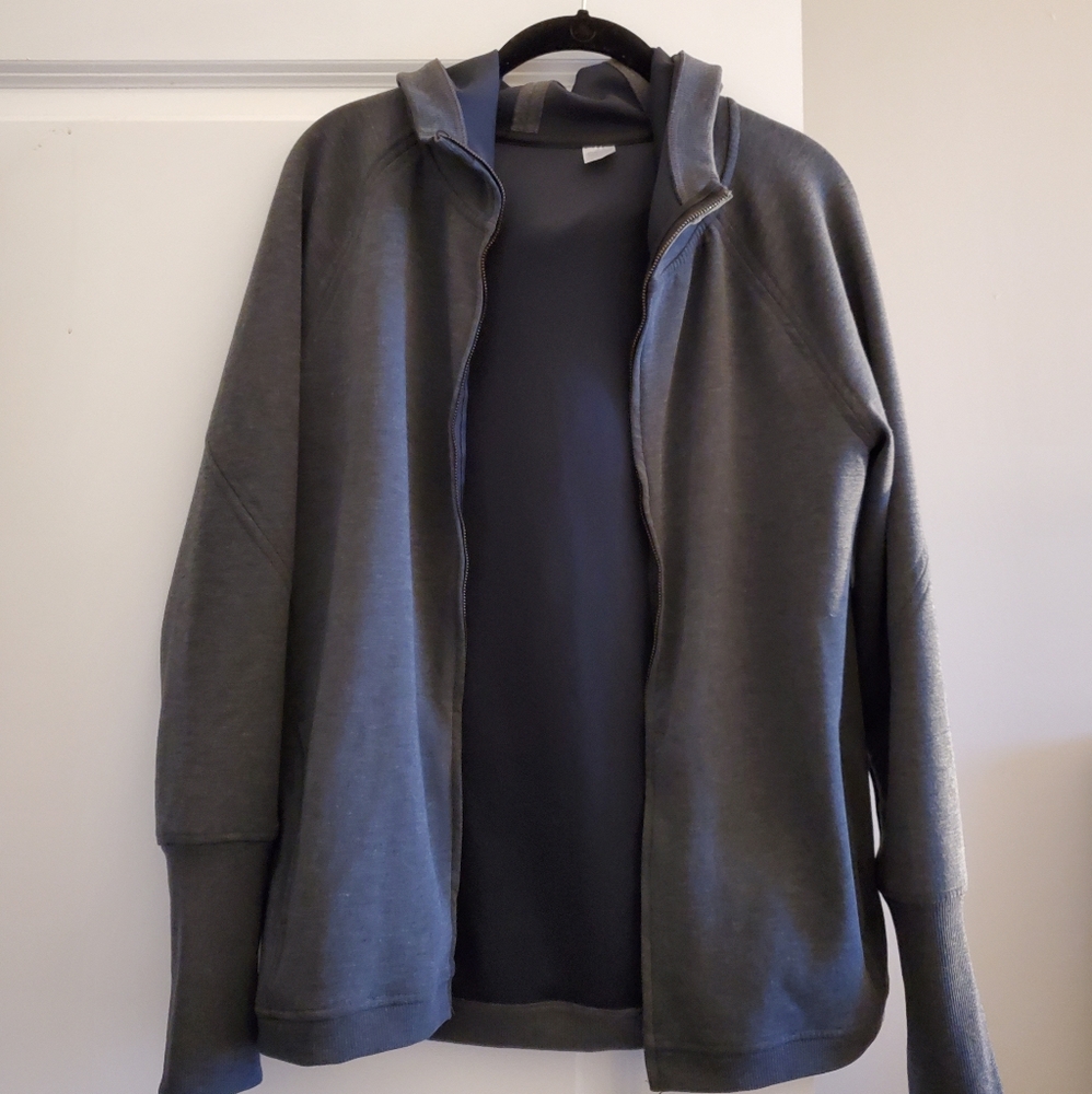EUC Gap Workout Jacket